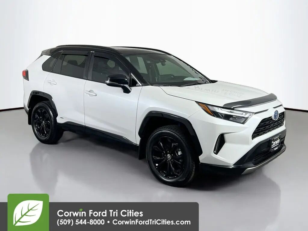 2023 Toyota RAV4 Hybrid XSE — photo 1 of 39