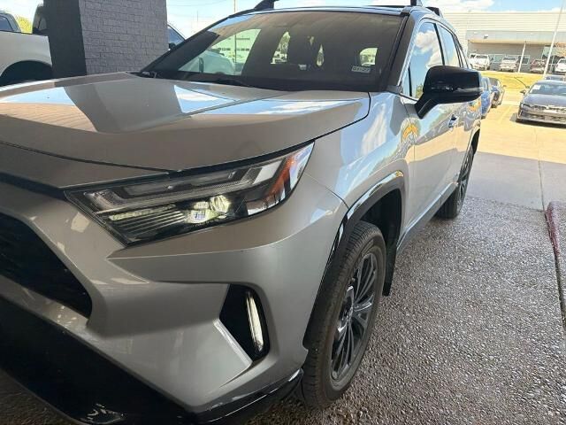 2024 Toyota RAV4 Hybrid XSE