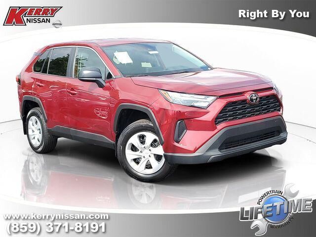 2023 Toyota RAV4 LE