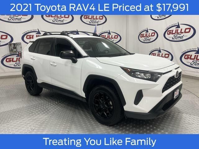 2021 Toyota RAV4 LE — photo 1 of 13