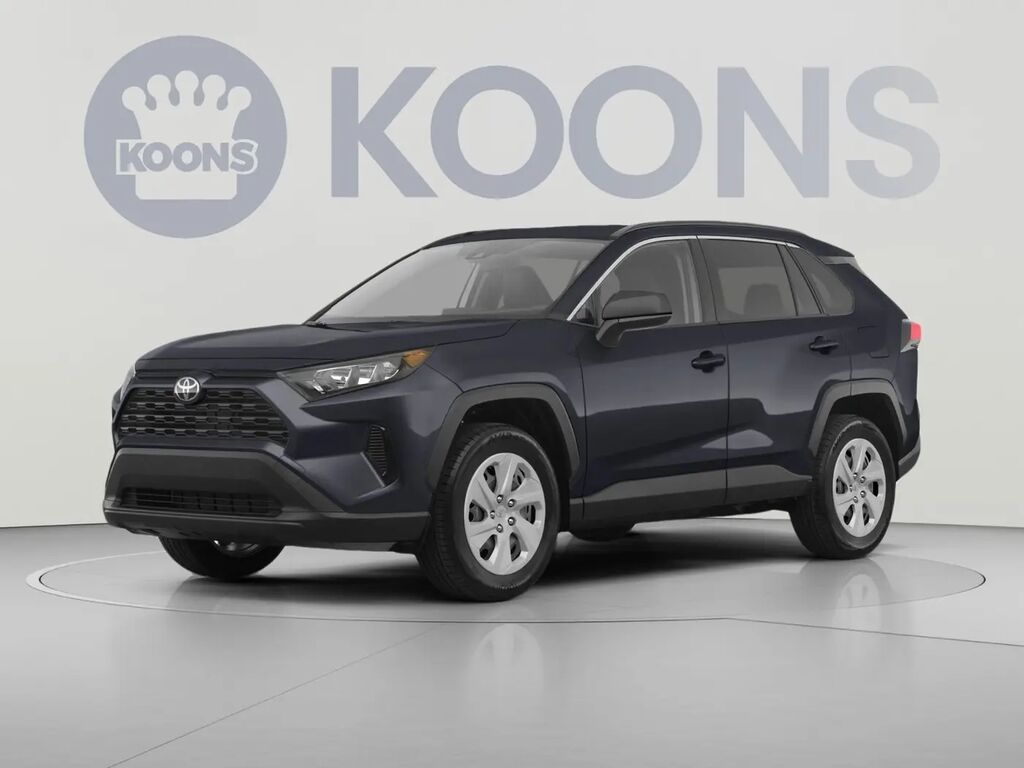 2023 Toyota RAV4 LE — photo 1 of 3