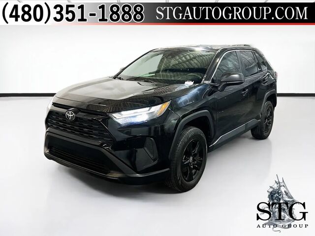 2023 Toyota RAV4 LE