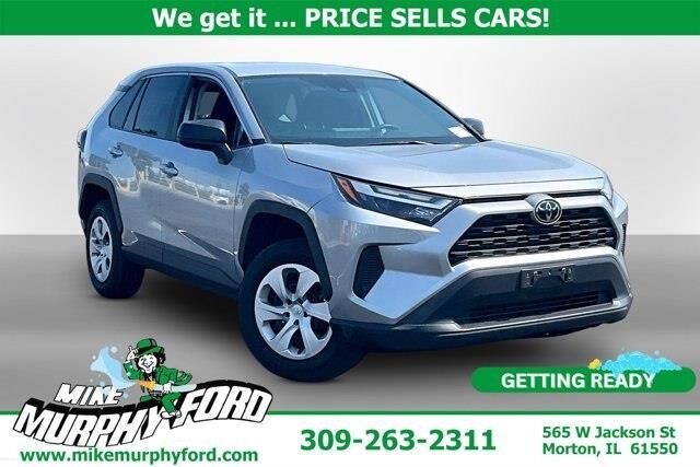 2025 Toyota RAV4 LE