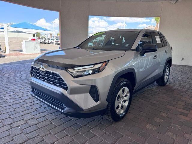 2025 Toyota RAV4 LE — photo 1 of 13