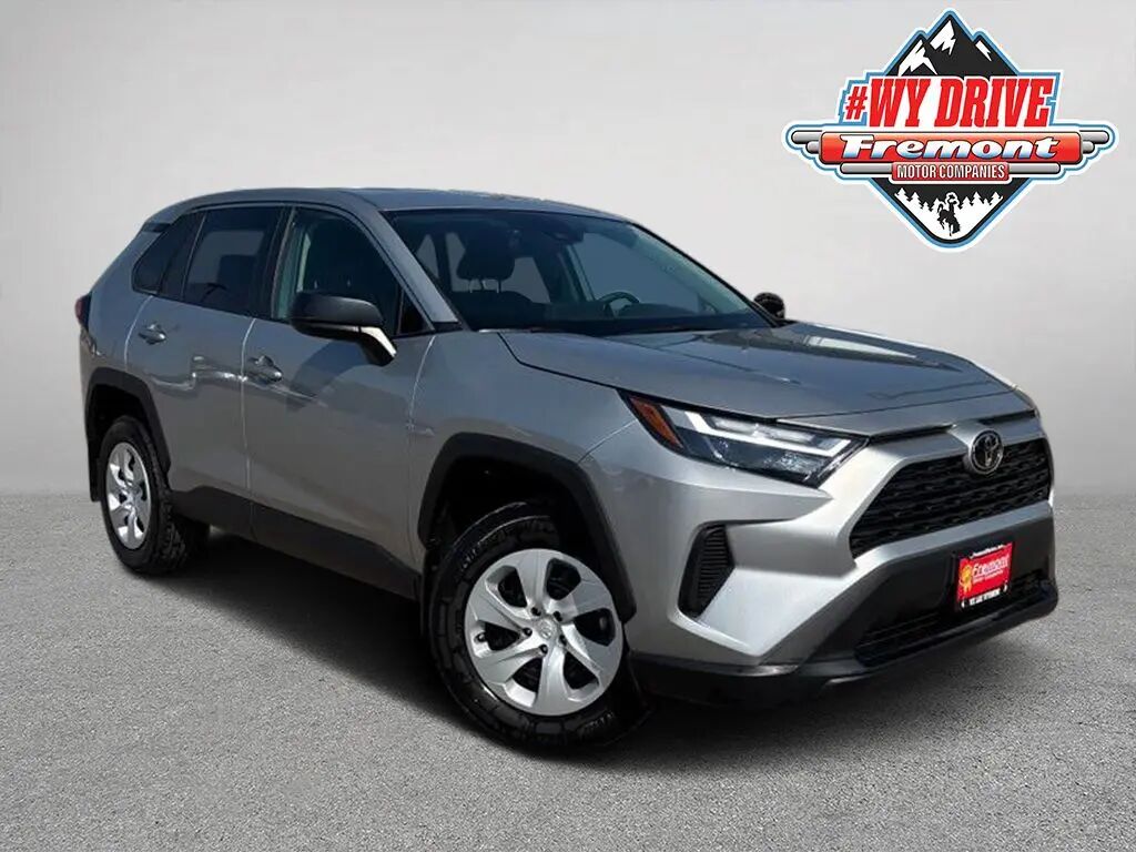 2024 Toyota RAV4 LE — photo 1 of 13