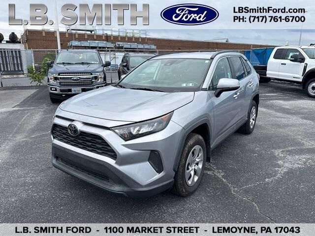 2020 Toyota RAV4 LE