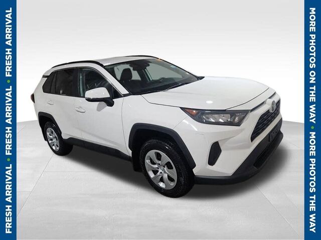 2021 Toyota RAV4 LE