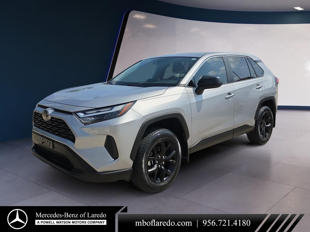 2024 Toyota RAV4 LE — photo 1 of 13
