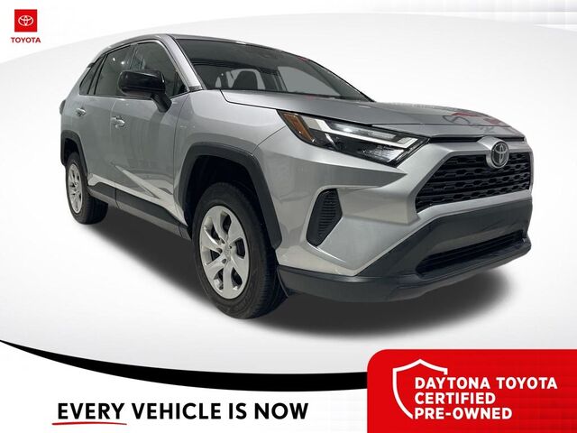 2025 Toyota RAV4 LE