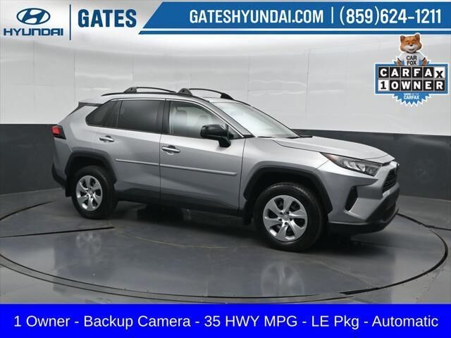 2021 Toyota RAV4 LE — photo 1 of 13