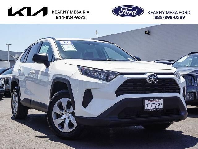 2021 Toyota RAV4 LE