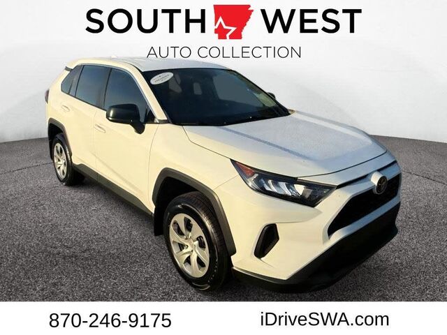 2022 Toyota RAV4 LE