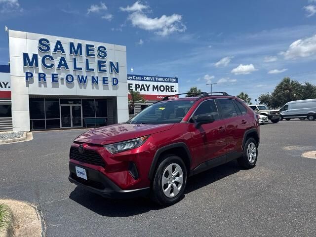 2020 Toyota RAV4 LE