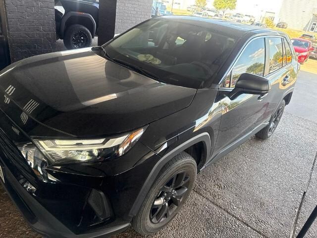 2024 Toyota RAV4 LE — photo 1 of 9