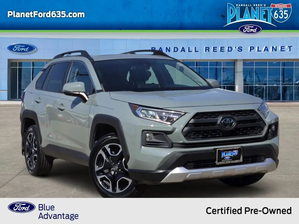 2019 Toyota RAV4 Adventure — photo 1 of 2
