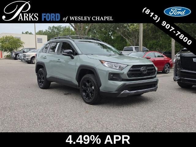 2020 Toyota RAV4 Adventure — photo 1 of 2