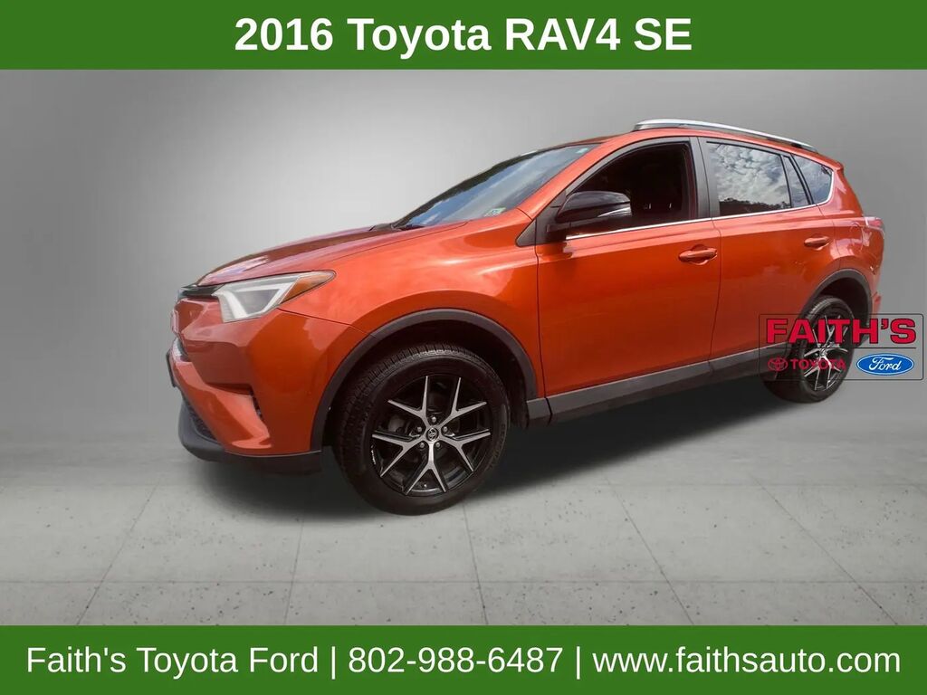 2016 Toyota RAV4 SE — photo 1 of 3