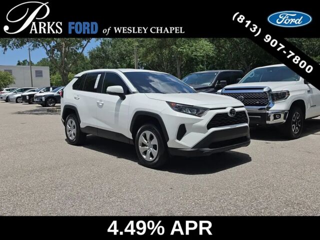 2022 Toyota RAV4 LE