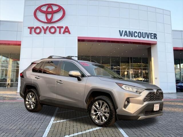 2020 Toyota RAV4 Limited — photo 1 of 1