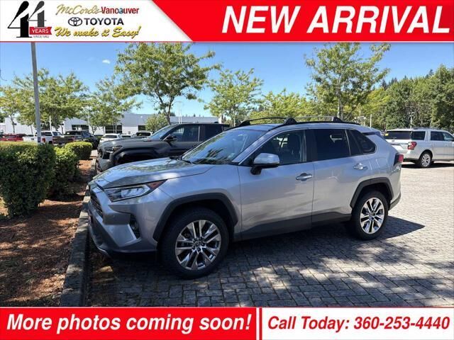 2020 Toyota RAV4 Limited