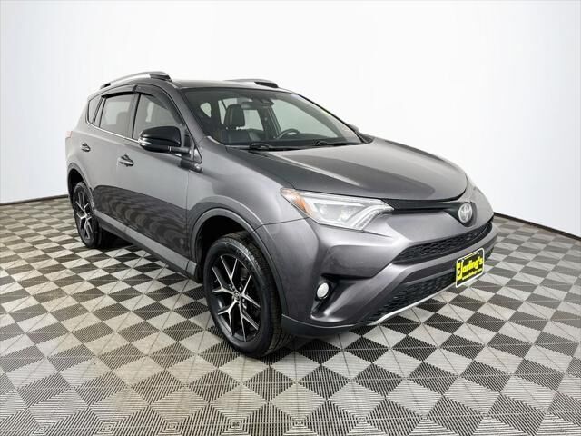 2017 Toyota RAV4 SE