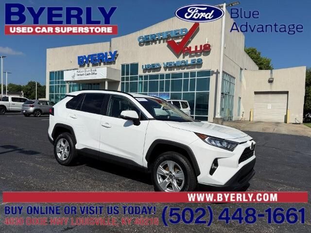 2020 Toyota RAV4 XLE