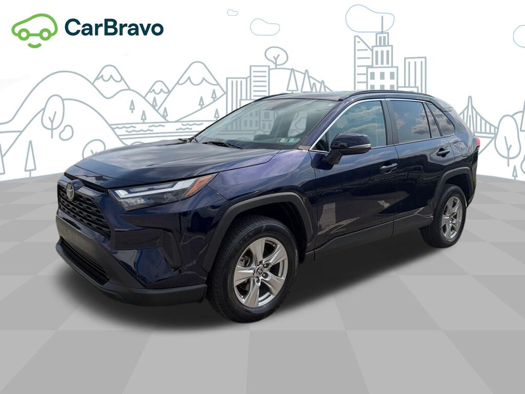 2025 Toyota RAV4 XLE — photo 1 of 6