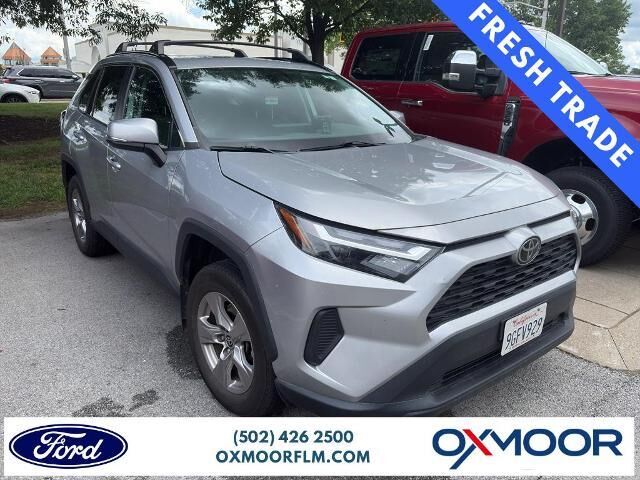 2023 Toyota RAV4 XLE — photo 1 of 13