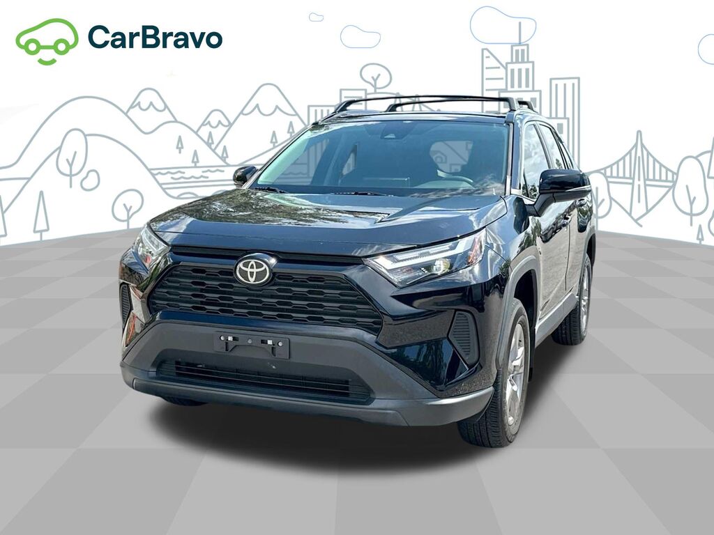2023 Toyota RAV4 XLE — photo 1 of 6