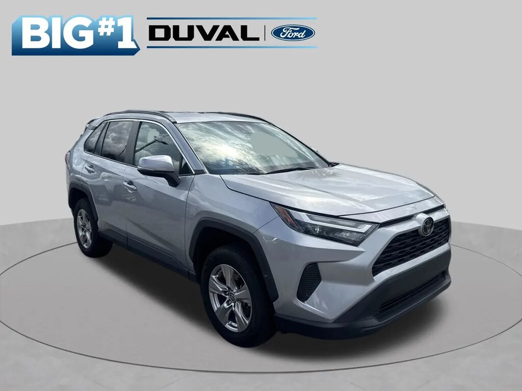 2024 Toyota RAV4 XLE — photo 1 of 13