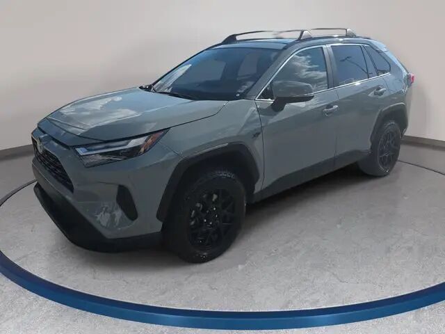 2023 Toyota RAV4 XLE — photo 1 of 13