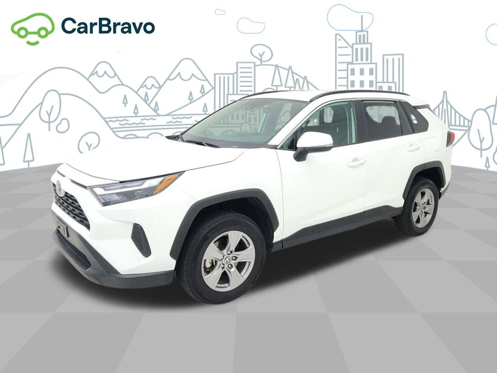 2025 Toyota RAV4 XLE — photo 1 of 6