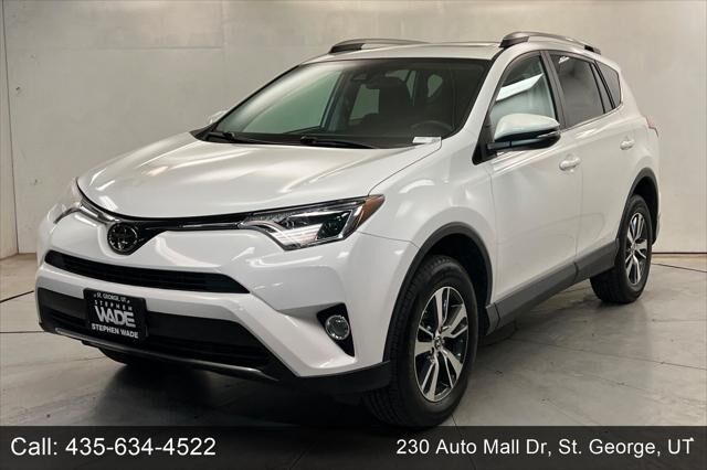 2017 Toyota RAV4 XLE — photo 1 of 13