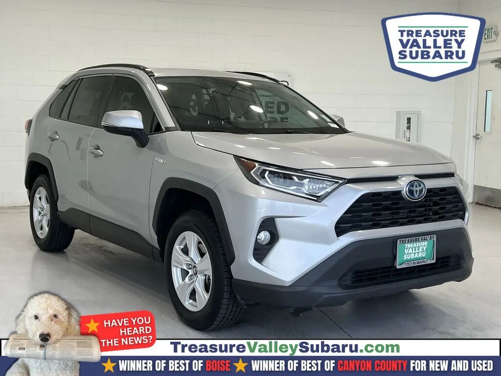 2020 Toyota RAV4 Hybrid XLE — photo 1 of 13