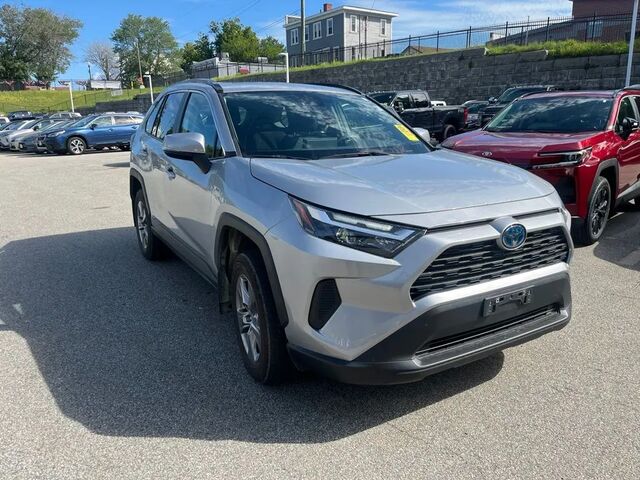 2024 Toyota RAV4 Hybrid XLE