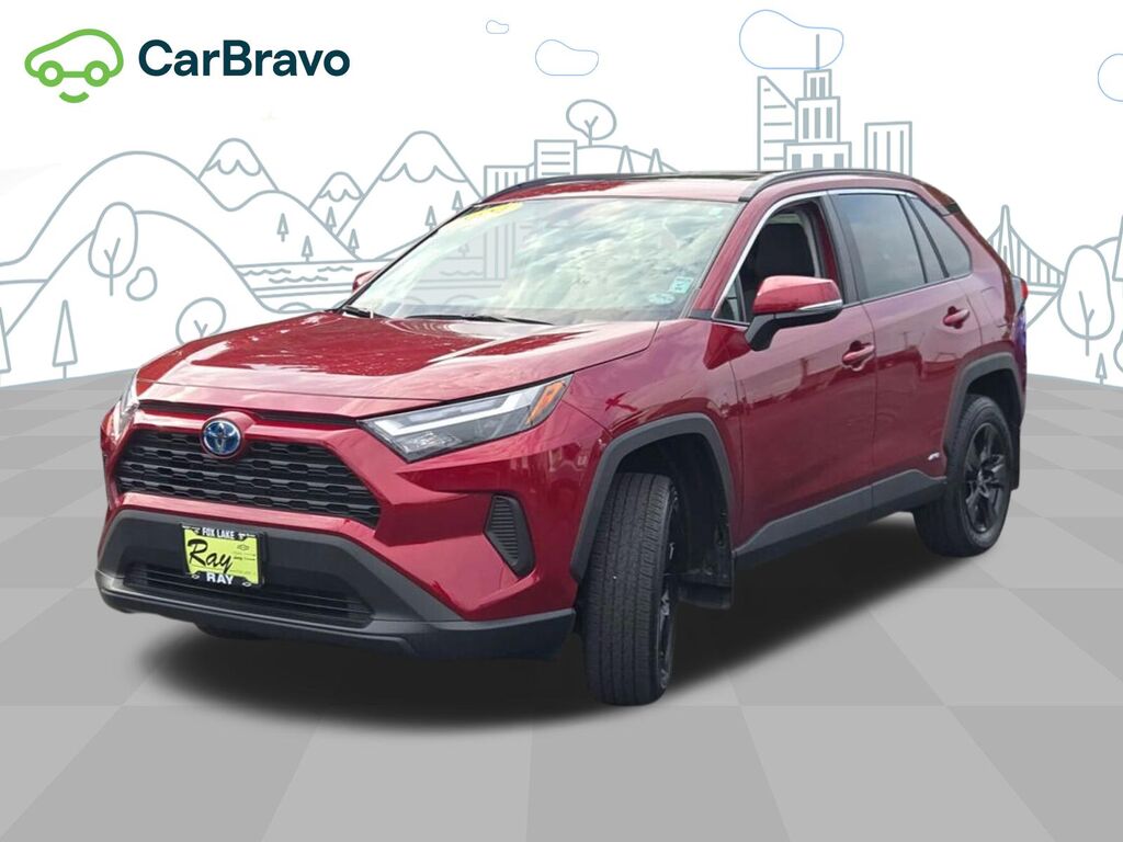 2024 Toyota RAV4 XLE — photo 1 of 6