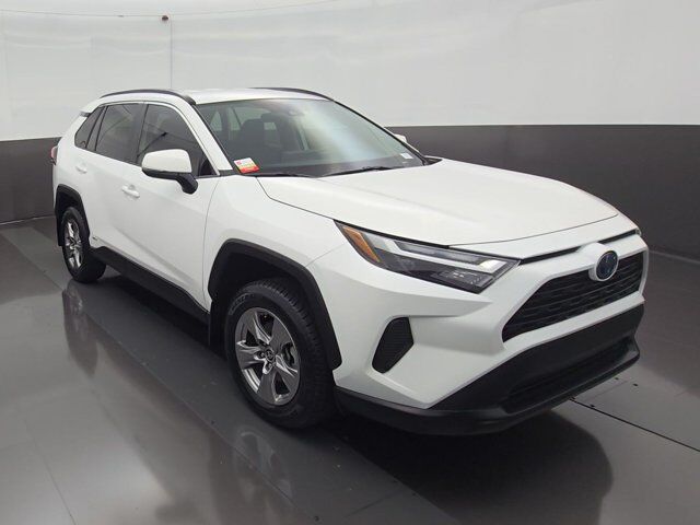 2024 Toyota RAV4 Hybrid XLE