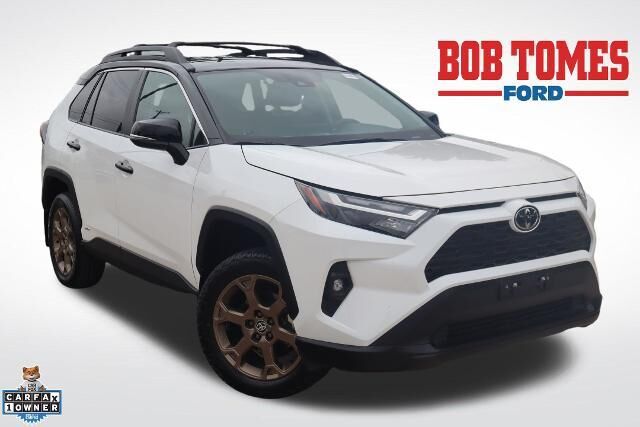 2025 Toyota RAV4 Hybrid Woodland Edition
