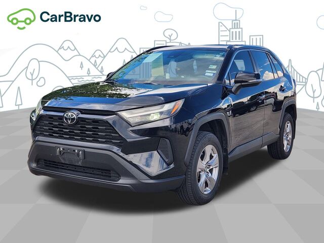 2022 Toyota RAV4 XLE