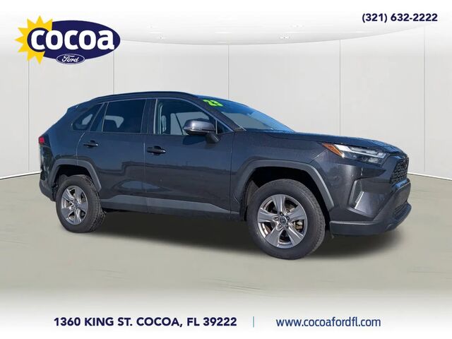 2023 Toyota RAV4 XLE