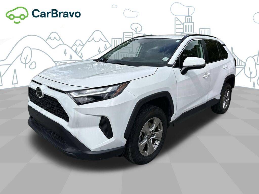 2024 Toyota RAV4 XLE — photo 1 of 5