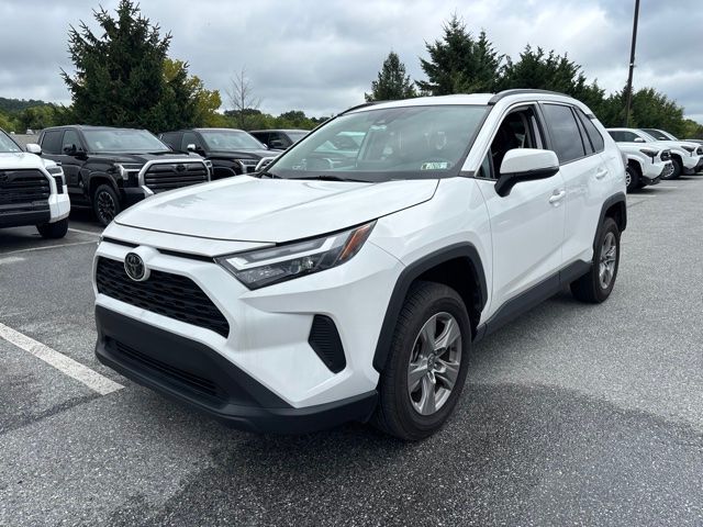 2024 Toyota RAV4 XLE