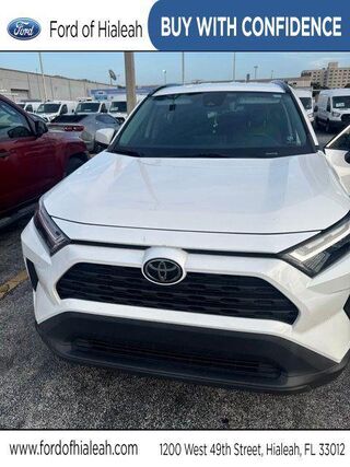 2024 Toyota RAV4 XLE