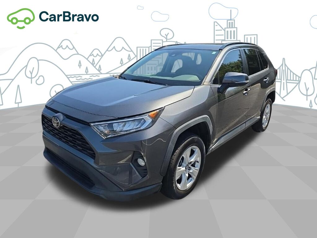 2019 Toyota RAV4 XLE — photo 1 of 7