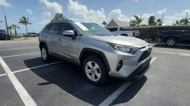 2021 Toyota RAV4 XLE