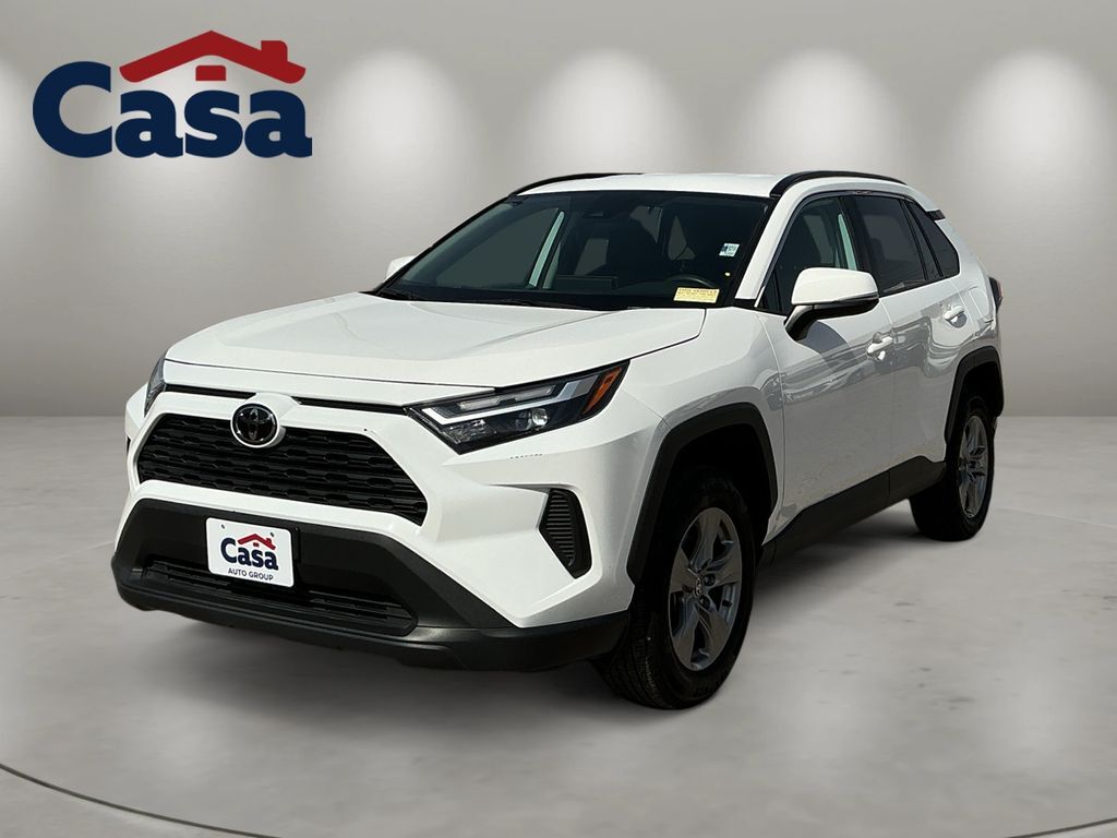 2024 Toyota RAV4 XLE — photo 1 of 13