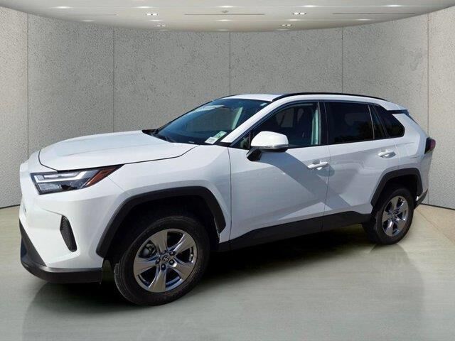 2023 Toyota RAV4 XLE — photo 1 of 6