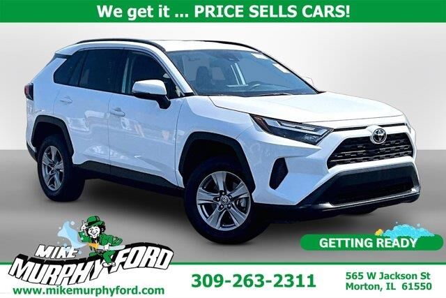 2025 Toyota RAV4 XLE