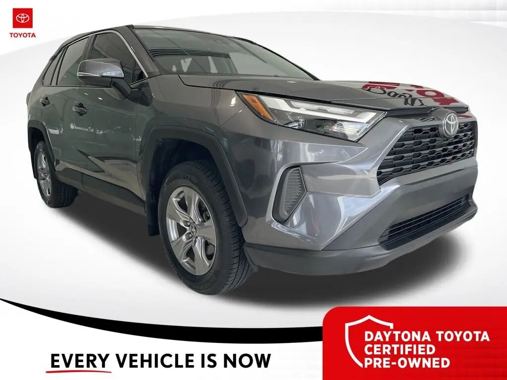 2024 Toyota RAV4 XLE — photo 1 of 13