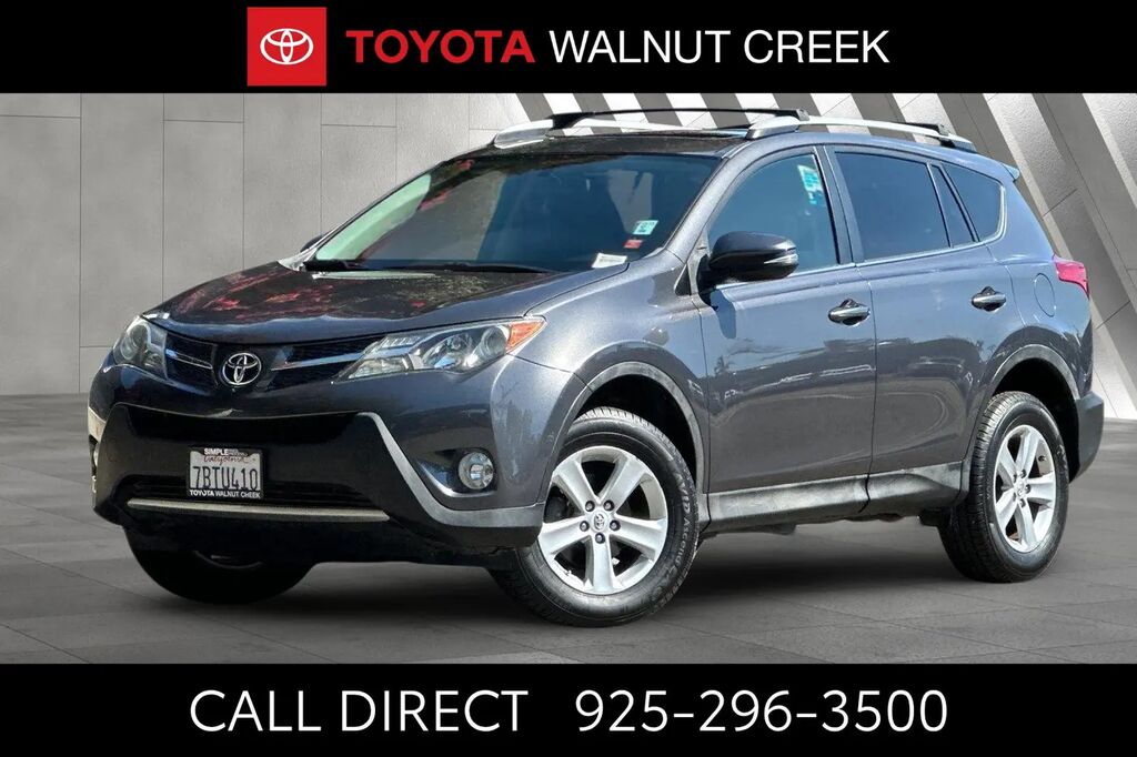 2013 Toyota RAV4 XLE — photo 1 of 13